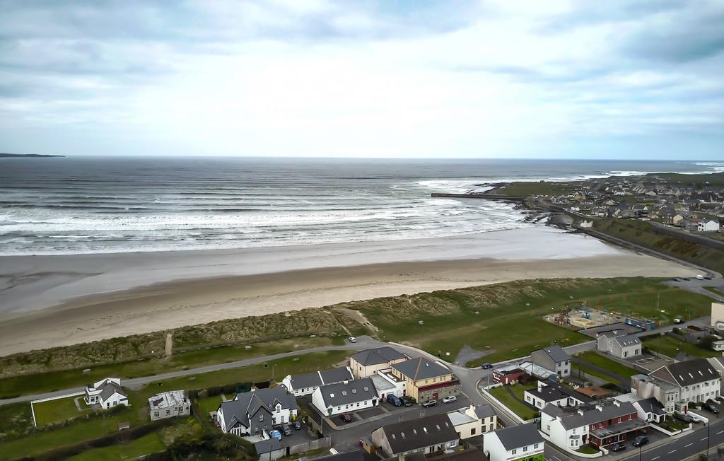 House By The Sea & Golf Course Villa Enniscrone Esterno foto